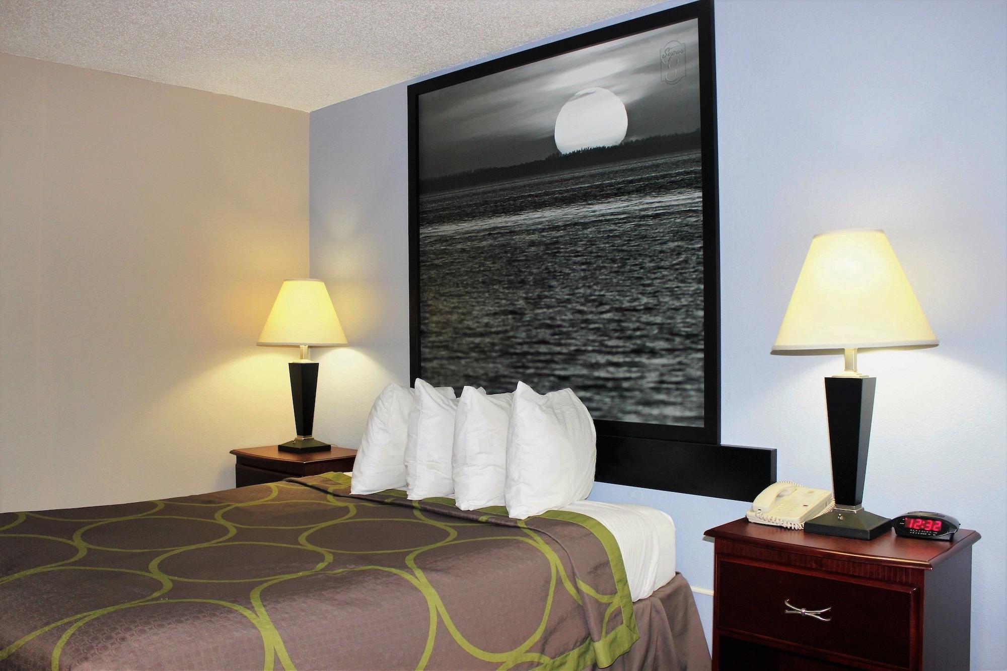Super 8 By Wyndham Tuscaloosa Hotel Luaran gambar