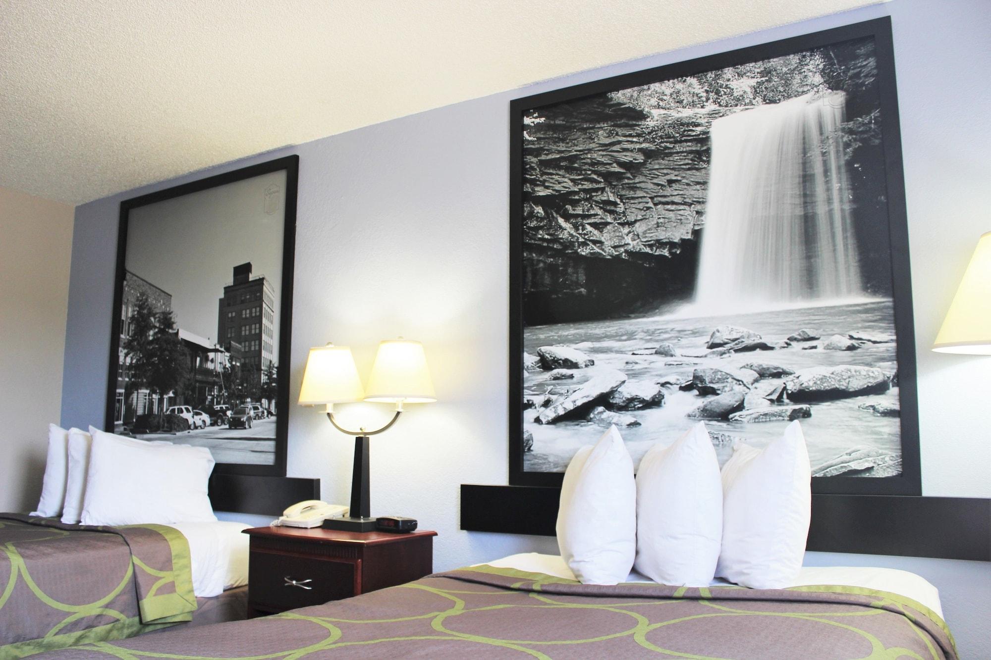 Super 8 By Wyndham Tuscaloosa Hotel Luaran gambar