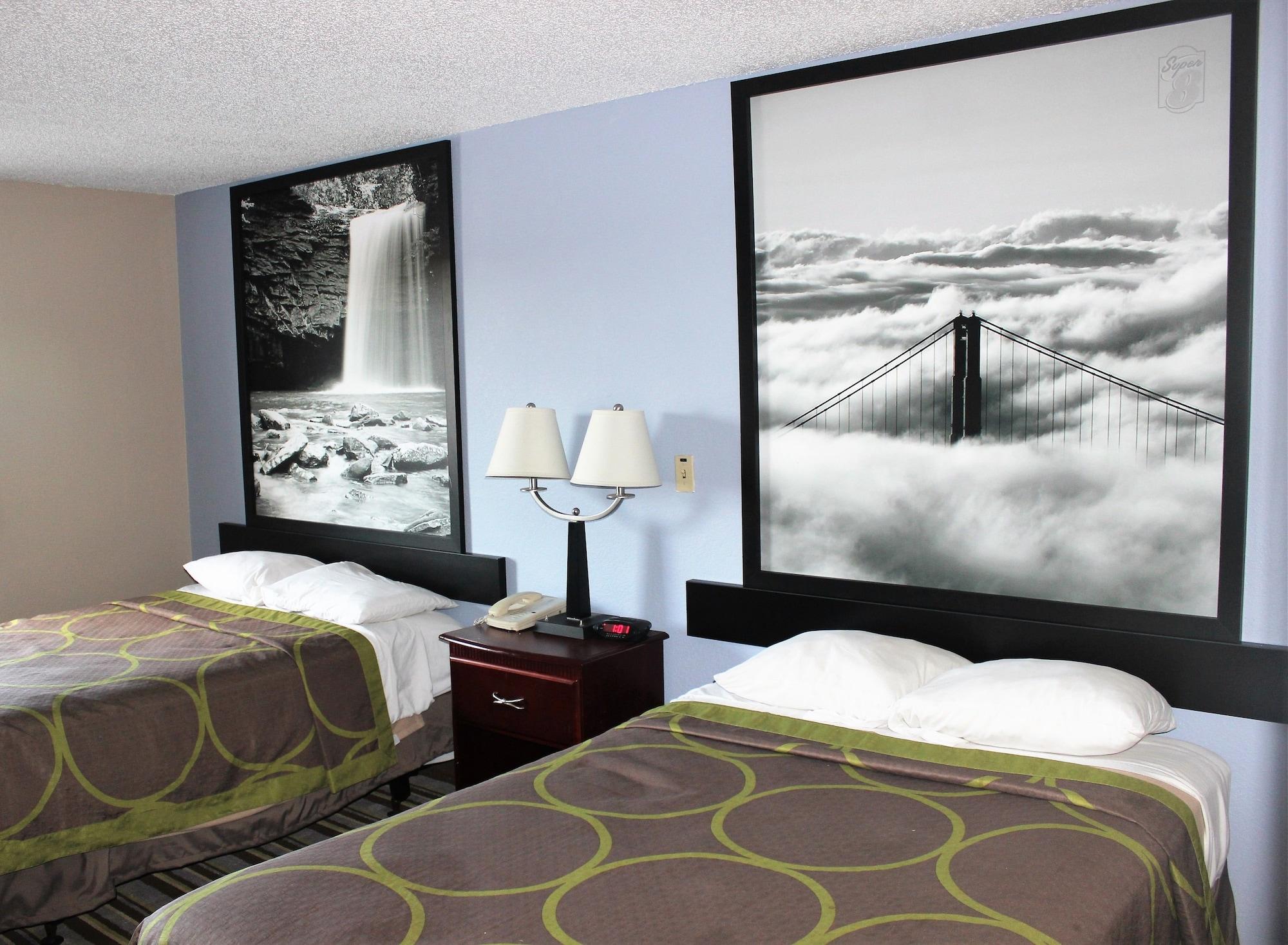 Super 8 By Wyndham Tuscaloosa Hotel Luaran gambar